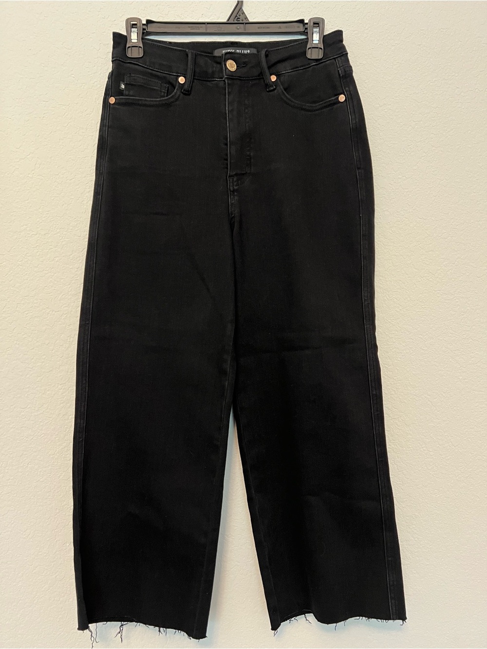 Judy Blue Black High-Waist Straight Leg Jeans Wide Crop size 5/27